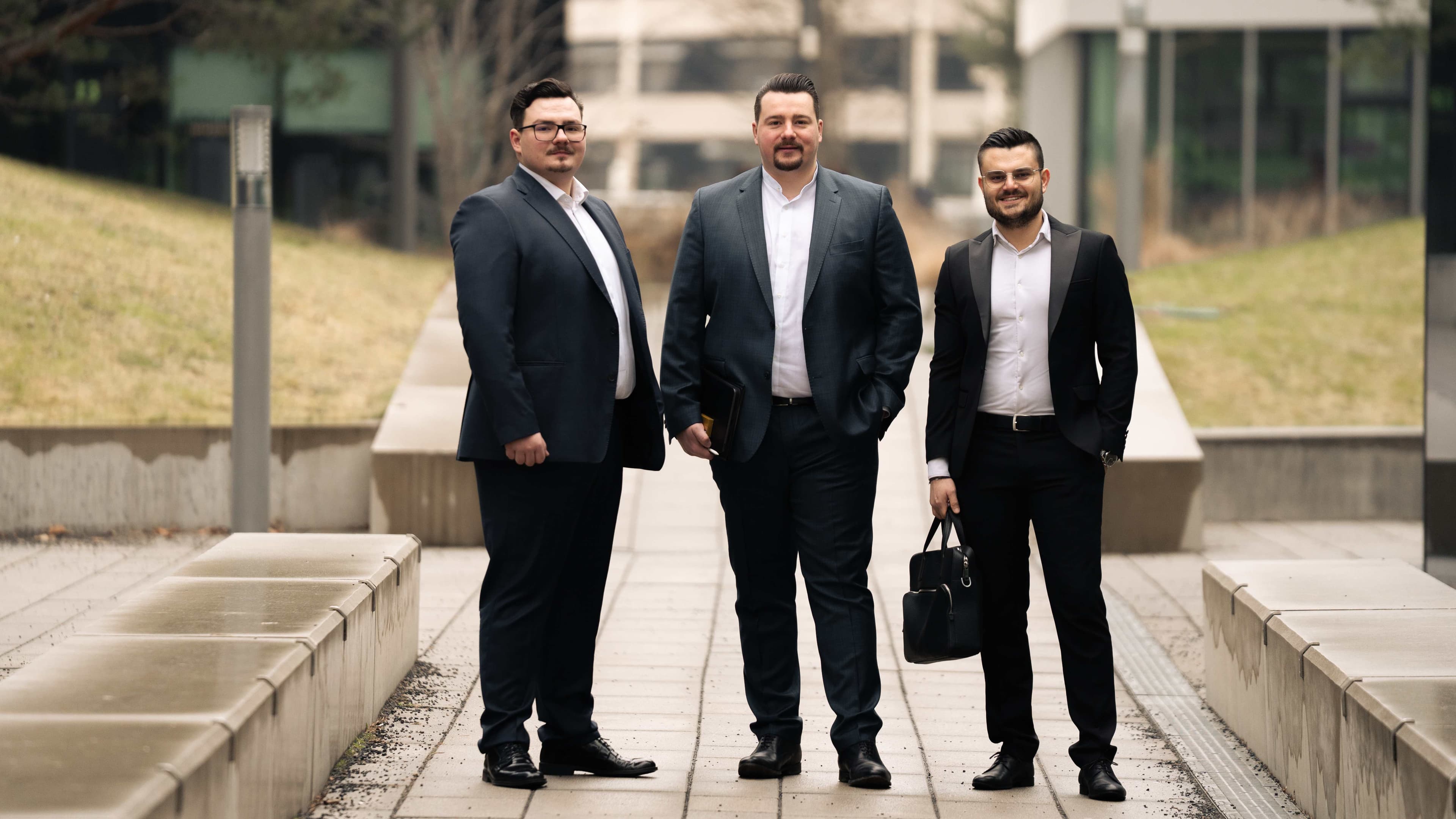 2Pi+ Baugesellschaft Team bei einem Bauprojekt in Wien